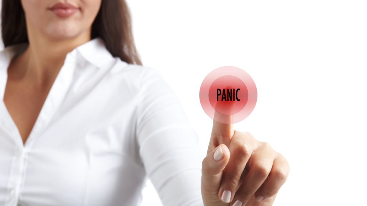 Panic Button: Σε γυναίκες - θύματα ενδοοικογενειακής βίας θα χορηγείται η εφαρμογή