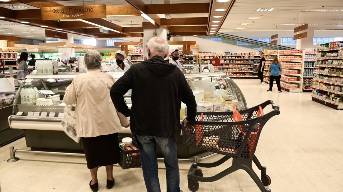 Ο Άδωνις Γεωργιάδης προανήγγειλε «εορταστικό καλάθι» κοντά στις 15 Δεκεμβρίου