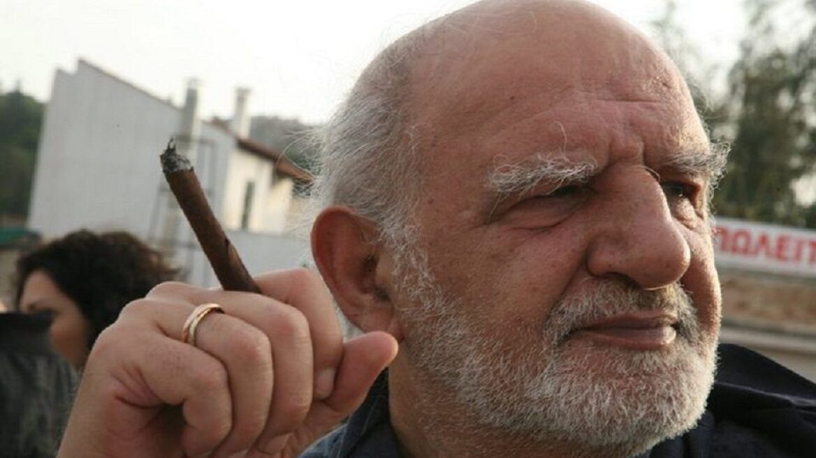 Γιώργης Μασσαβέτας: Πέθανε ο δημοσιογράφος και συγγραφέας