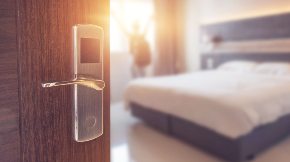 ΕΛΣΤΑΤ: Αύξηση 38,6% το γ' τρίμηνο του 2022 στον τζίρο των επιχειρήσεων με καταλύματα