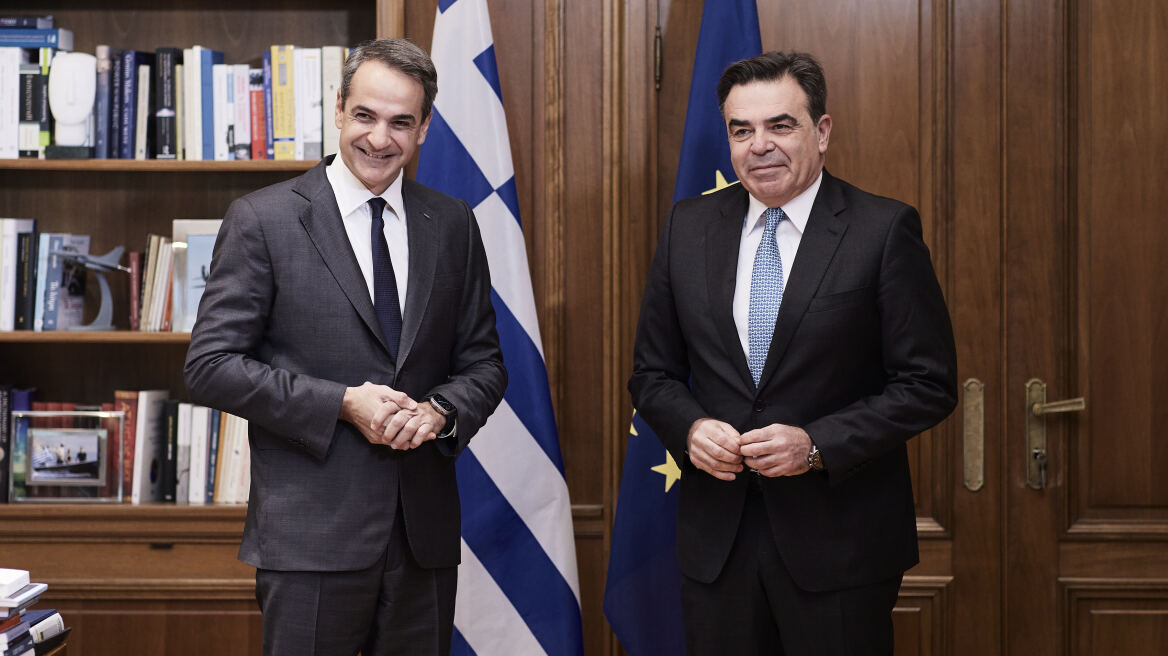 Συνάντηση Μητσοτάκη - Σχοινά: «Είμαστε στο Champions League του Ταμείου Ανάκαμψης»