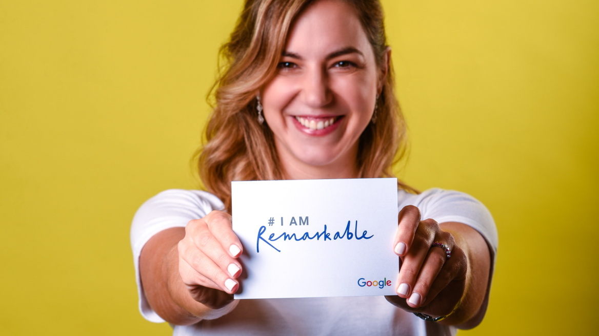 «Οι κανόνες σεμνότητας και το σύνδρομο του απατεώνα δυσκολεύουν τις γυναίκες να μιλούν για τα επιτεύγματά τους»