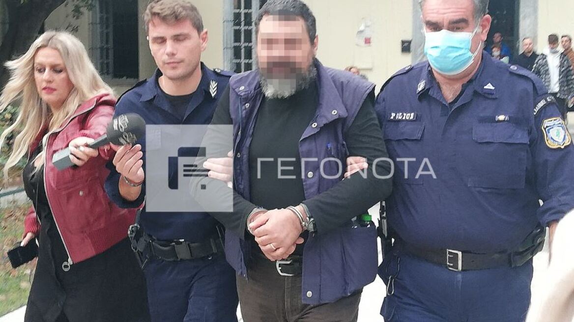 Δολοφονία στη Λάρισα: «Είχα επιδιώξει να βρω το κινητό του εραστή της» υποστηρίζει ο 54χρονος συζυγοκτόνος 