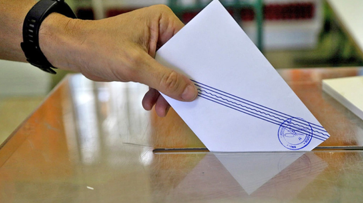 Τάσεις MRB: Στο 5,4% η διαφορά ΝΔ με ΣΥΡΙΖΑ 