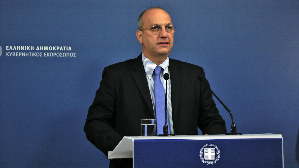 Οικονόμου: Ο Τσίπρας διαβεβαίωνε κατηγορηματικά τη Βουλή ότι ουδείς πολιτικός επί των ημερών του παρακολουθείτο