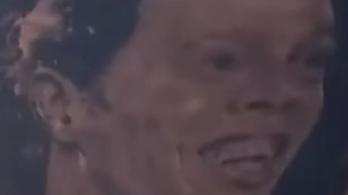 Μουντιάλ 2022: Φαν της Αργεντινής με τατουάζ Ρονάλντο και Ροναλντίνιο στο Κατάρ - Δείτε βίντεο 