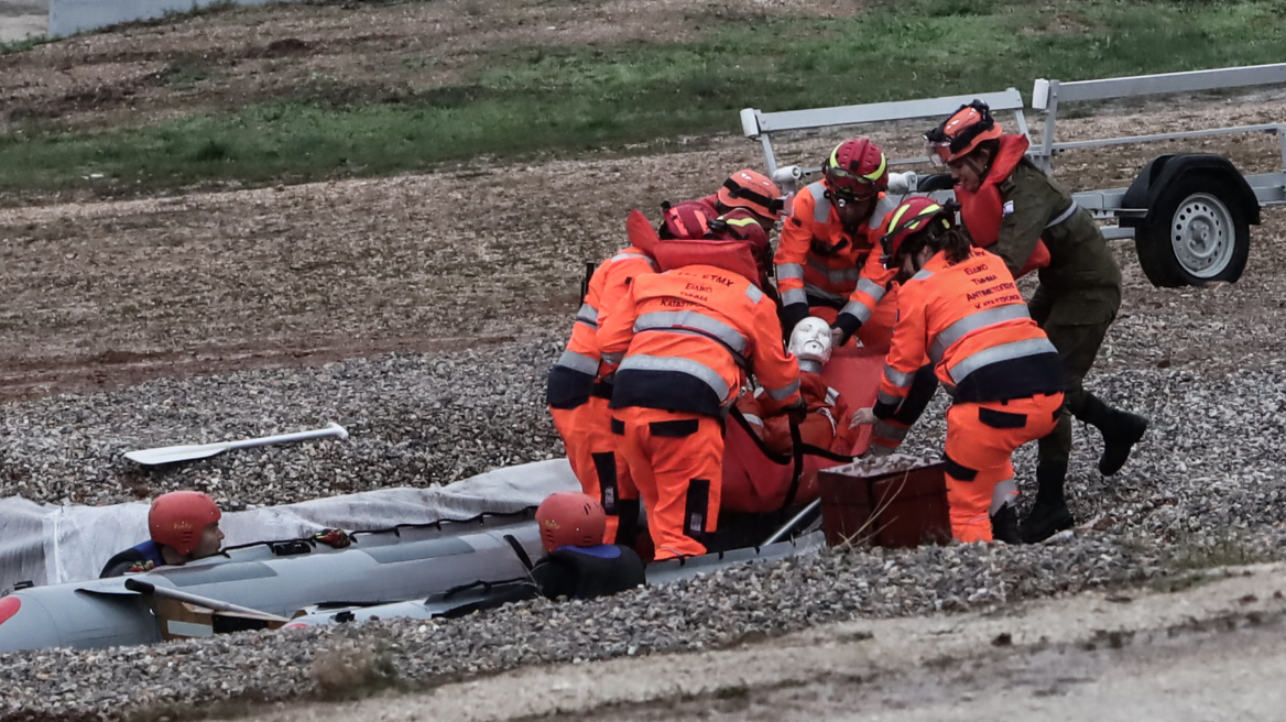 Εντυπωσιακές φωτογραφίες από άσκηση αντιμετώπισης φυσικών καταστροφών στον Ασπρόπυργο
