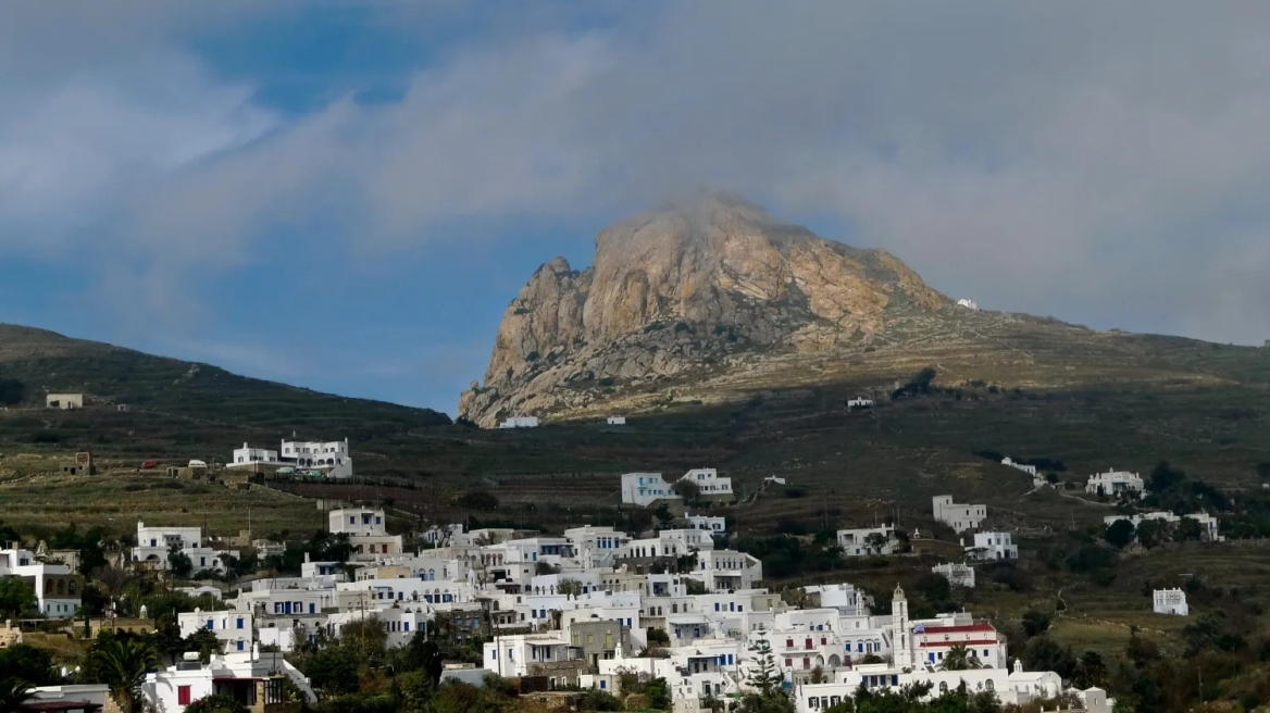 Η μαγεία της χειμωνιάτικης Τήνου