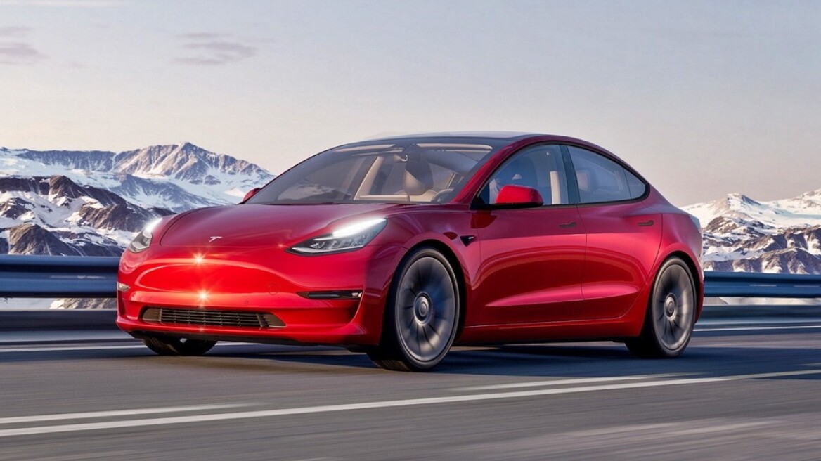 Τα γερασμένα μοντέλα της Tesla