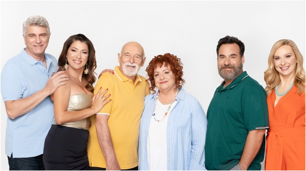 Μην αρχίζεις τη μουρμούρα: Η Βούλα νομίζει ότι ο Μηνάς έχει αρχίσει να τα «χάνει»