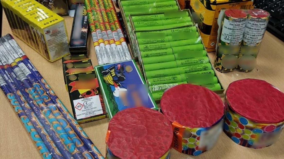 Σέρρες: Μετέφερε λαθραία βεγγαλικά και κροτίδες από τη Βουλγαρία