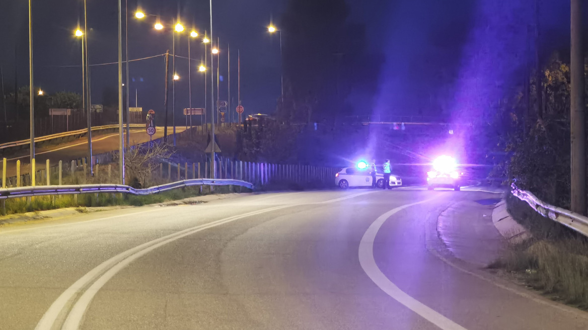 Ασπρόπυργος: Άγνωστοί επιτέθηκαν σε οδηγό και του πήραν το αυτοκίνητο