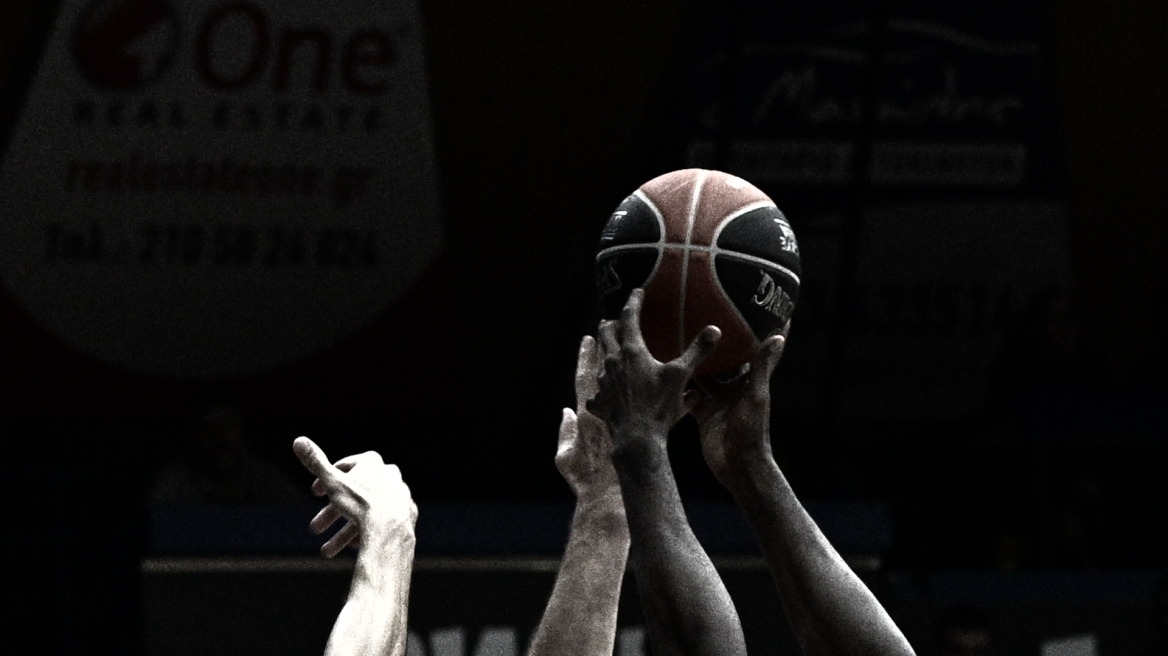 Μπάσκετ: Στον «αέρα» τα πρωταθλήματα - Τι λέει η πρόεδρος του συνδέσμου κριτών Αττικής