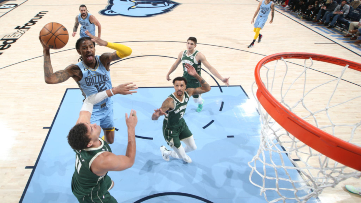 Γκρίζλις - Μπακς 142-101: Διασυρμός στο Μέμφις, πάλευε μόνος του ο Γιάννης - Δείτε βίντεο