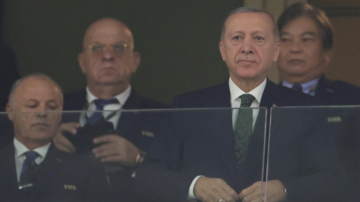 Μουντιάλ 2022: Στο Κατάρ ο Ερντογάν, παρακολουθεί τον τελικό του Μουντιάλ - Δείτε φωτογραφίες