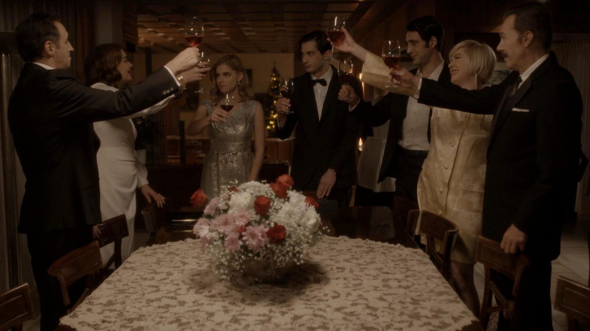 Παράδεισος των κυριών: Ο Πάρης μία μέρα πριν τον αρραβώνα σκέφτεται αν πρέπει να γίνει ο γάμος