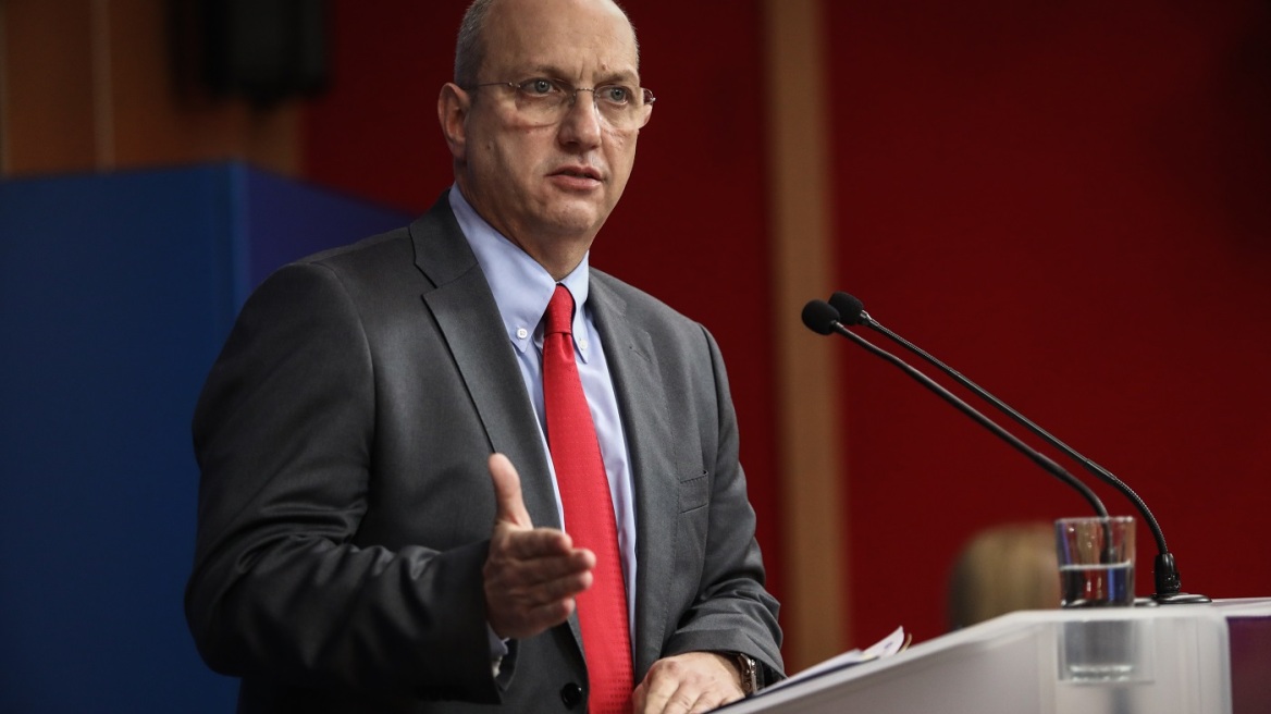 Οικονόμου για συνέντευξη Τσίπρα: Μεγάλα κενά λόγια περί ευθύνης, οι πολίτες περίμεναν να κάνει αυτοκριτική