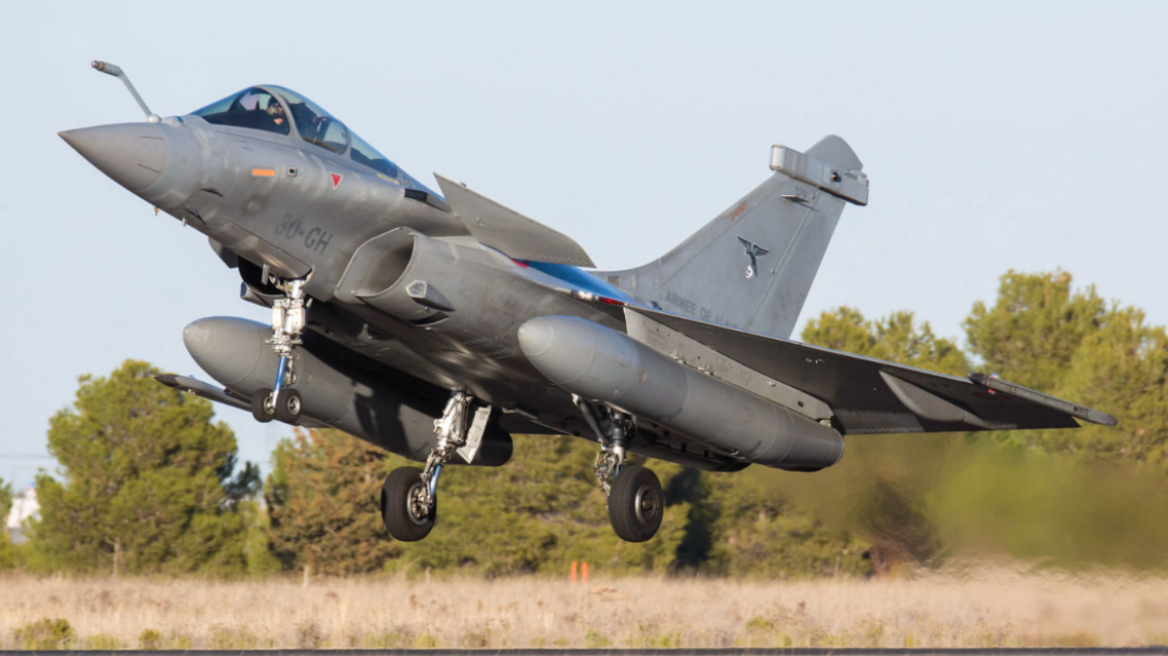 Η Κολομβία διαπραγματεύεται την αγορά 16 μαχητικών Rafale από τη Γαλλία
