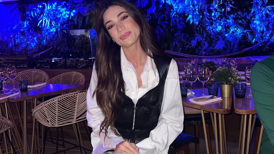 Ήβη Αδάμου: Ευχήθηκε «χρόνια πολλά» με μία οικογενειακή φωτογραφία