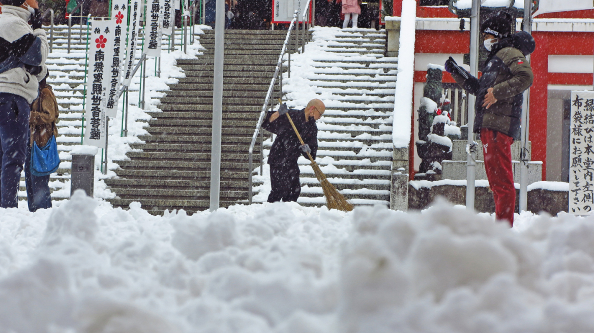 Ιαπωνία: Στους 17 οι νεκροί από τις σφοδρές χιονοπτώσεις