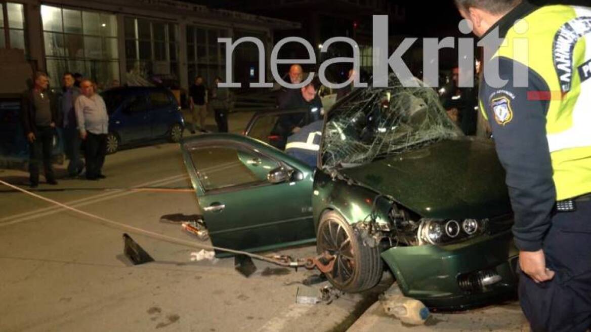 Κρήτη: Σοκαριστικές εικόνες από το τροχαίο στα Χανιά - Ποια η κατάσταση των δύο τραυματιών