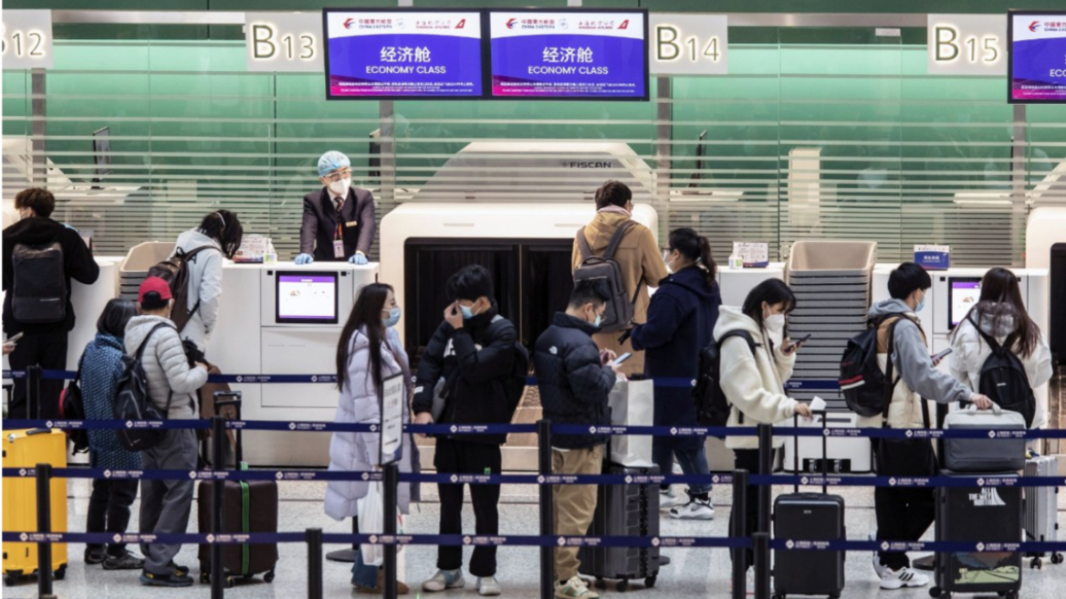 ΗΠΑ: Ζυγίζουν την επιβολή νέων μέτρων στους ταξιδιώτες από την Κίνα