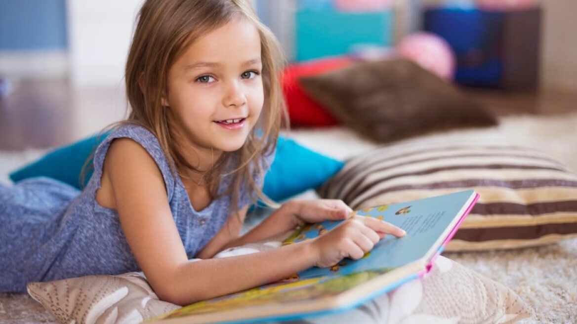 «Και ζήσαν αυτοί καλά, κι εμείς καλύτερα»: Πώς τα παραμύθια ωφελούν τα παιδιά