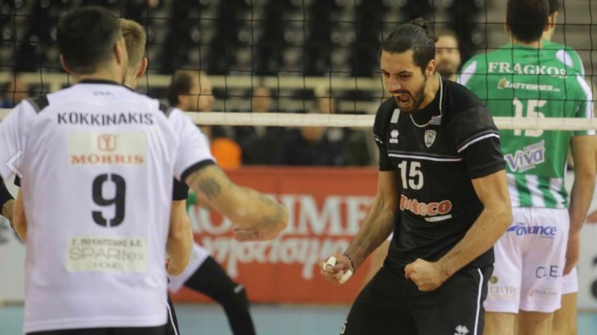 Θεσσαλονίκη: Σύλληψη 30χρονου επειδή πέταξε πλαστικό ποτήρι με νερό σε αγώνα βόλεϊ