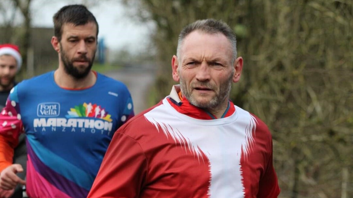 Βρετανός έτρεχε έναν μαραθώνιο την ημέρα για όλο το 2022