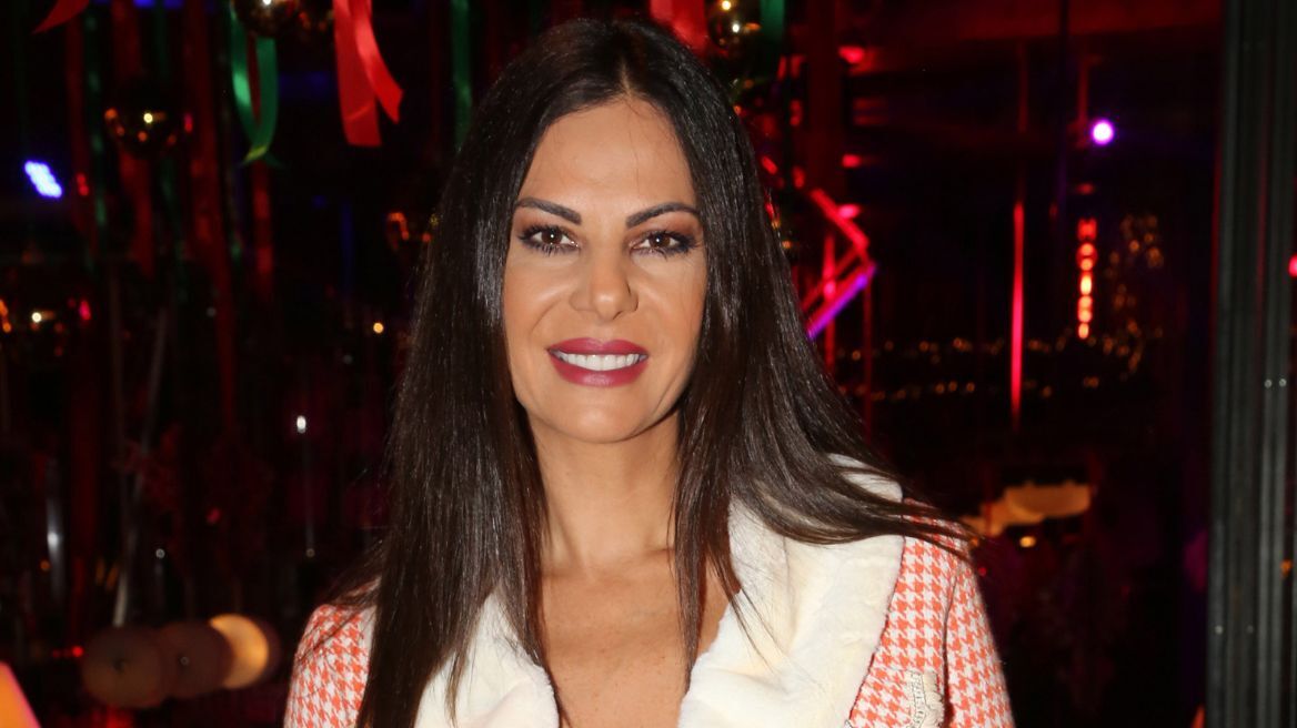 Εύη Βατίδου: Πήγε στη λαϊκή αγορά… με κάρτα – «Δεν ήξερα ότι έπρεπε να έχουμε μετρητά»