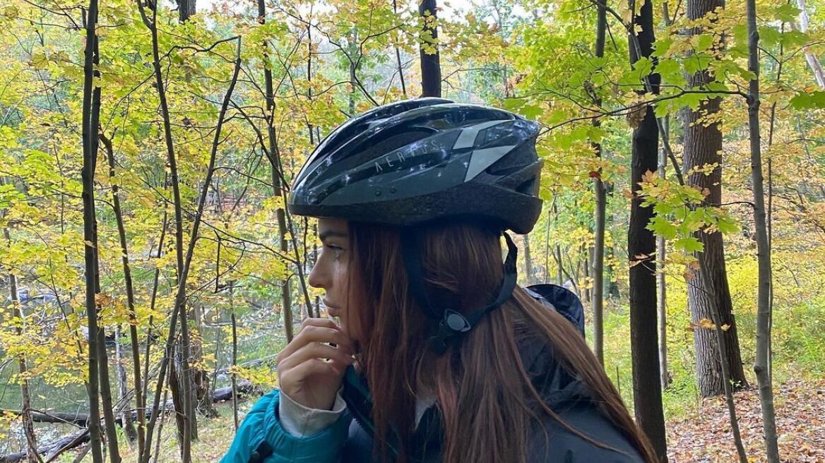 Αυτό το μπουφάν είναι η νέα εμμονή των supermodels