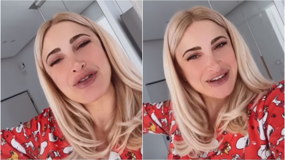 Ιωάννα Τούνη: Λέει τα κάλαντα των Θεοφανίων - Δείτε βίντεο