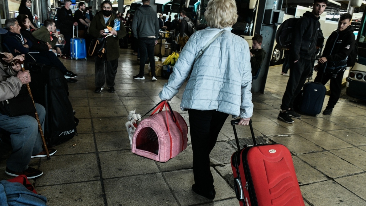 Τουρισμός: Στο «φουλ» οι μηχανές τις γιορτές - Πώς κινήθηκαν οι ταξιδιώτες ανά την Ελλάδα