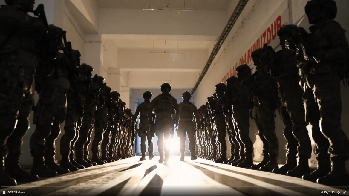 Τουρκία: Ραπ βίντεο των Ενόπλων Δυνάμεων με σκηνές… Top Gun