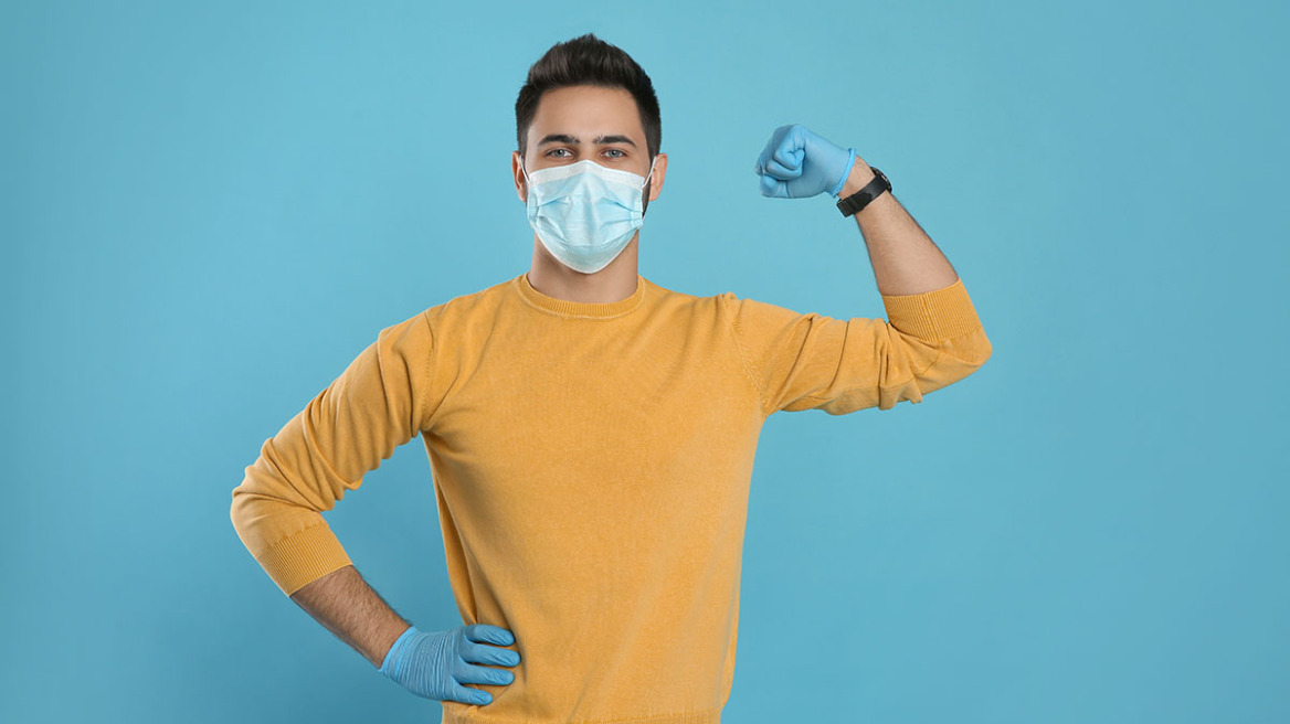 Κορωνοϊός: Πώς μεταμορφώνει την άμυνα του οργανισμού – Ποιοι επηρεάζονται περισσότερο