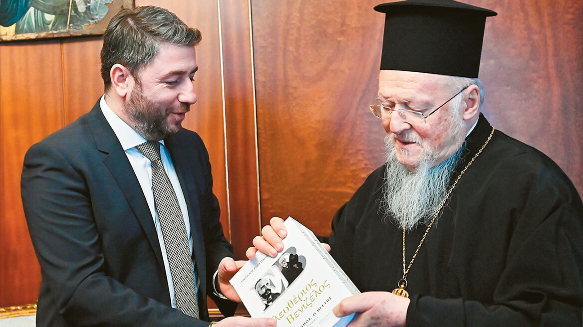 ΠΑΣΟΚ/ΚΙΝΑΛ: Γράψε- σβήσε για τις λίστες των υποψηφίων σε όλη τη χώρα