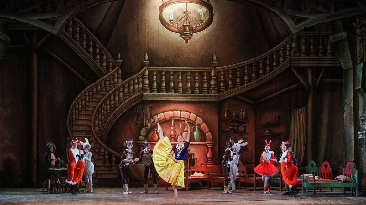 Η Χιονάτη και οι 7 νάνοι