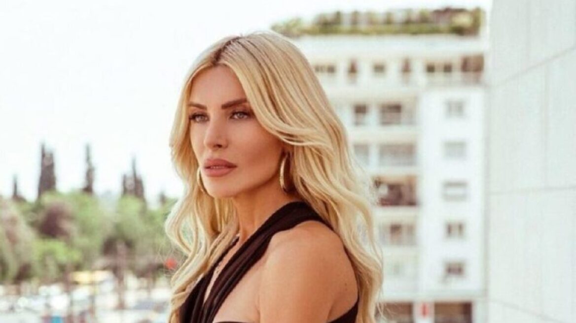 Κατερίνα Καινούργιου: «Οι λέξεις δεν μπορούν να στεγνώσουν τα δάκρυα μου»