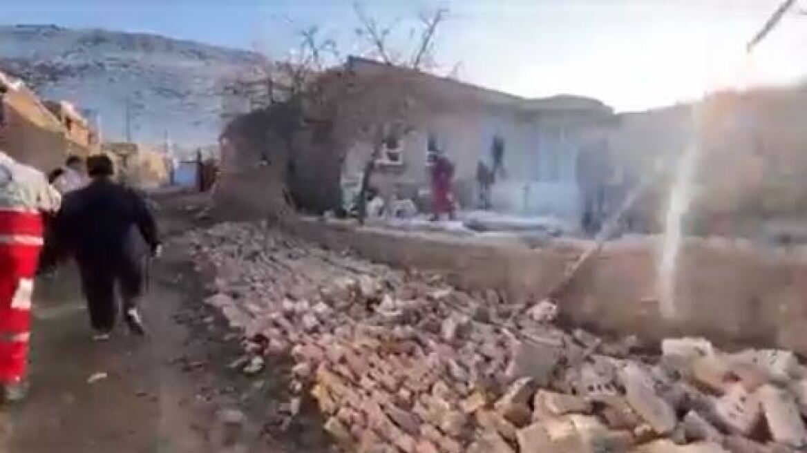 Ιράν: Σεισμός 5,8 Ρίχτερ έπληξε τα βορειοδυτικά - Τουλάχιστον 70 τραυματίες (βίντεο)