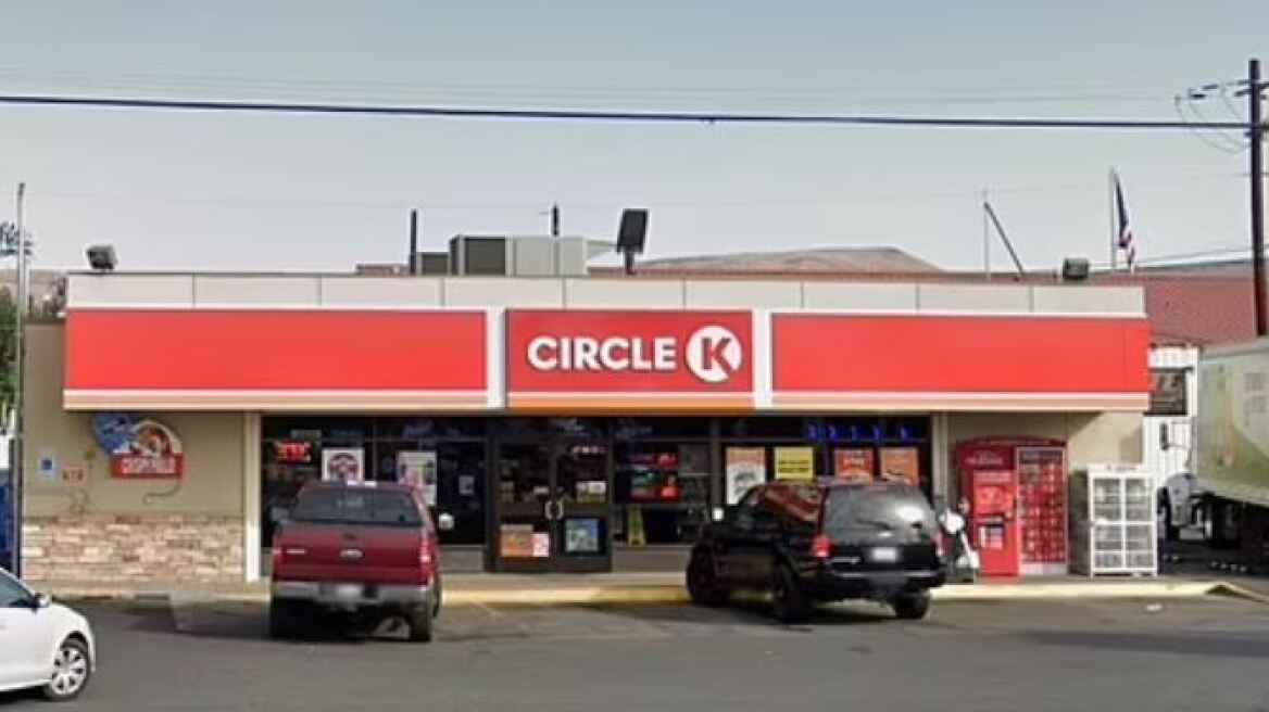 Συναγερμός στην Ουάσινγκτον: Ένοπλος σκότωσε τρεις ανθρώπους σε μίνι μάρκετ 