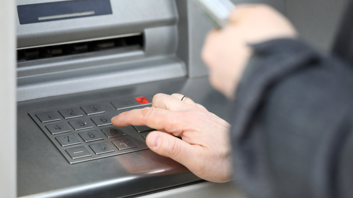 Ανατροπή με επιδόματα για «προσωπική διαφορά» σε συντάξεις, «ανθυγιεινά» στο Δημόσιο και ρυθμίσεις χρεών