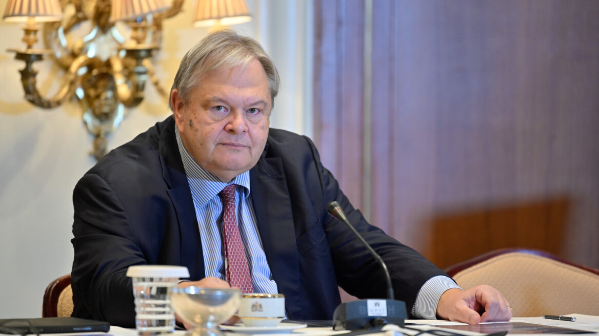 Βενιζέλος: Η μεγάλη πρόκληση για τον ΣΥΡΙΖΑ είναι να διαχωρίσει τη θέση του από τον «πολακισμό»