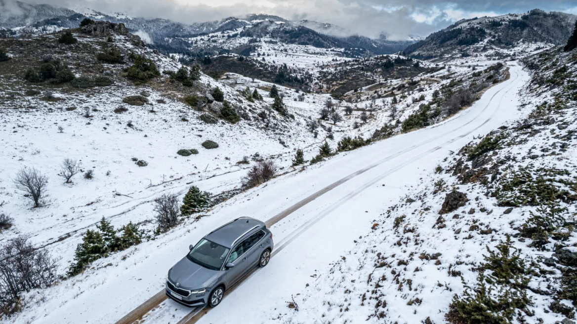  Παύλιανη: Οff roading και βαθιές ανάσες στην φρεσκοχιονισμένη Οίτη