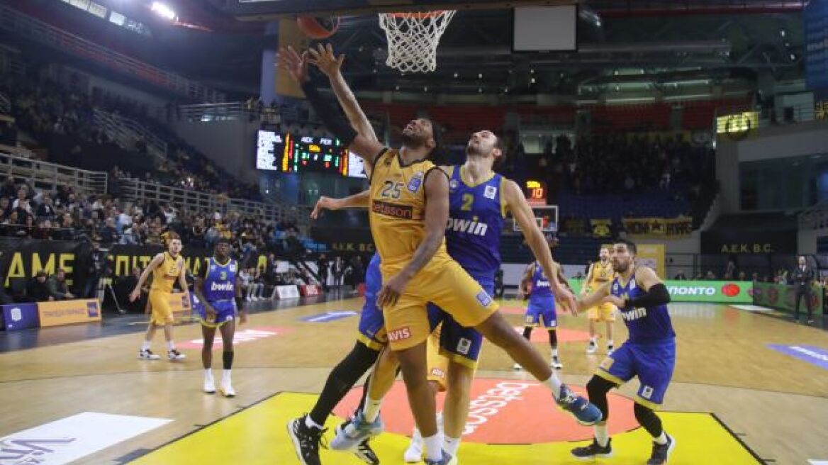 Basket League, ΑΕΚ - Περιστέρι 68-64: Νίκη τετράδας για την Ένωση