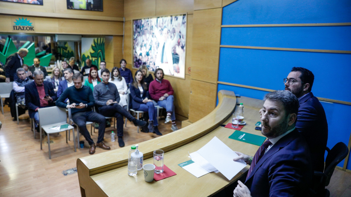 ΠΑΣΟΚ: Σήμερα τα αποκαλυπτήρια των ψηφοδελτίων - Οι μεγάλες αλλαγές, η ανανέωση και οι… αιχμές