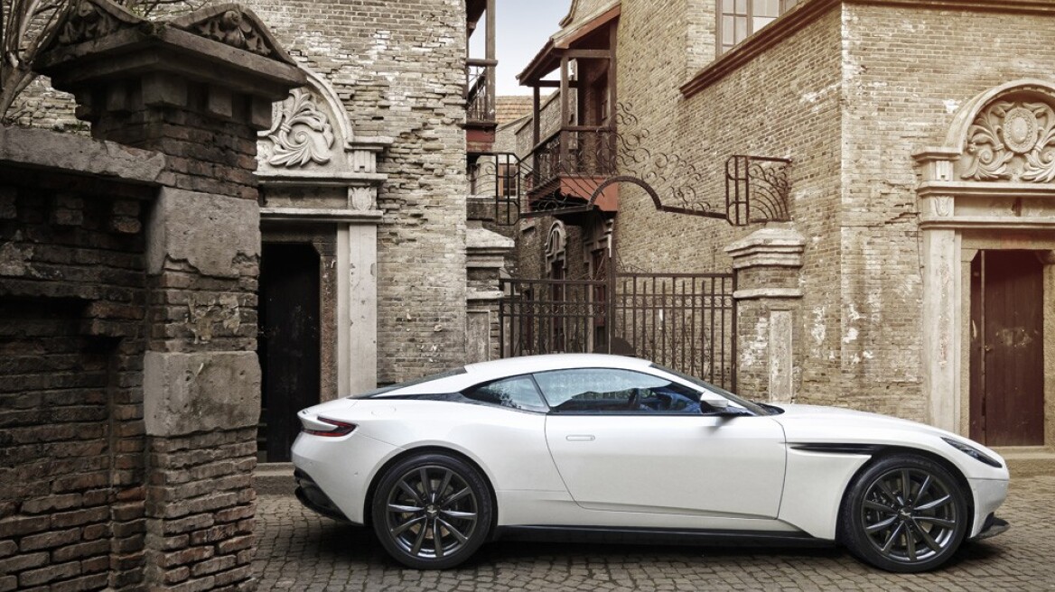 Σε δοκιμές εξέλιξης η νέα Aston Martin DB11 