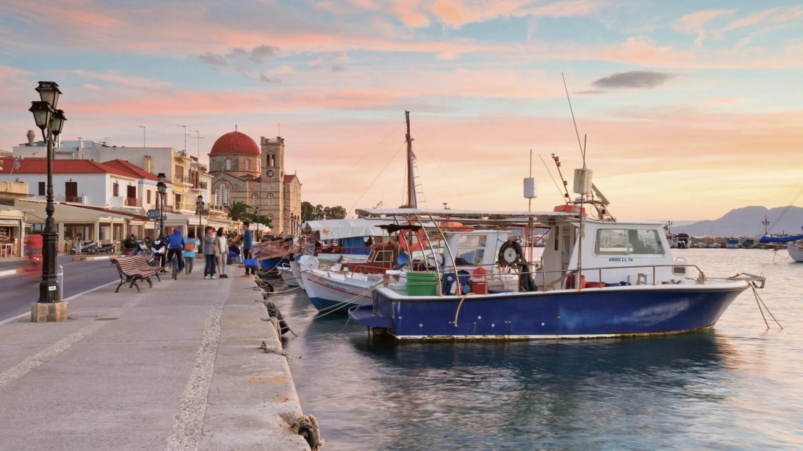 Οικογενειακή απόδραση στην Αίγινα