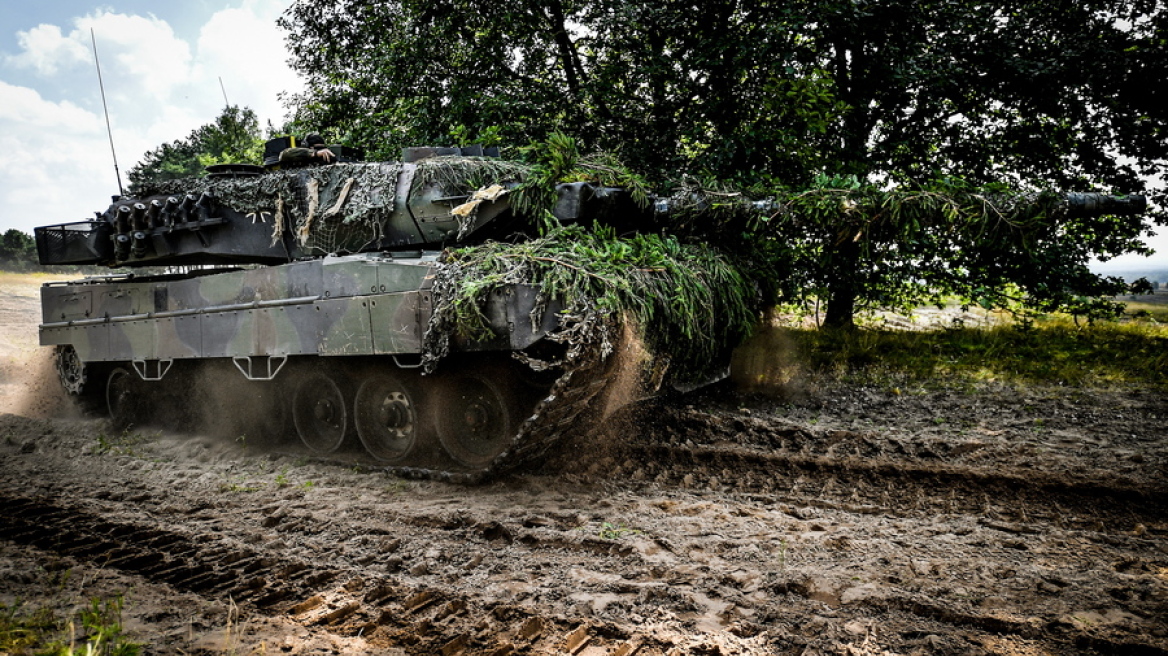 Μαρκ Ρούτε: Τα Leopard-1A5 θα παραδοθούν στην Ουκρανία το συντομότερο δυνατό