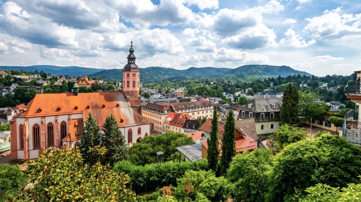 Μπάντεν Μπάντεν: Η κοσμοπολίτικη γερμανική λουτρόπολη στον Μέλανα Δρυμό