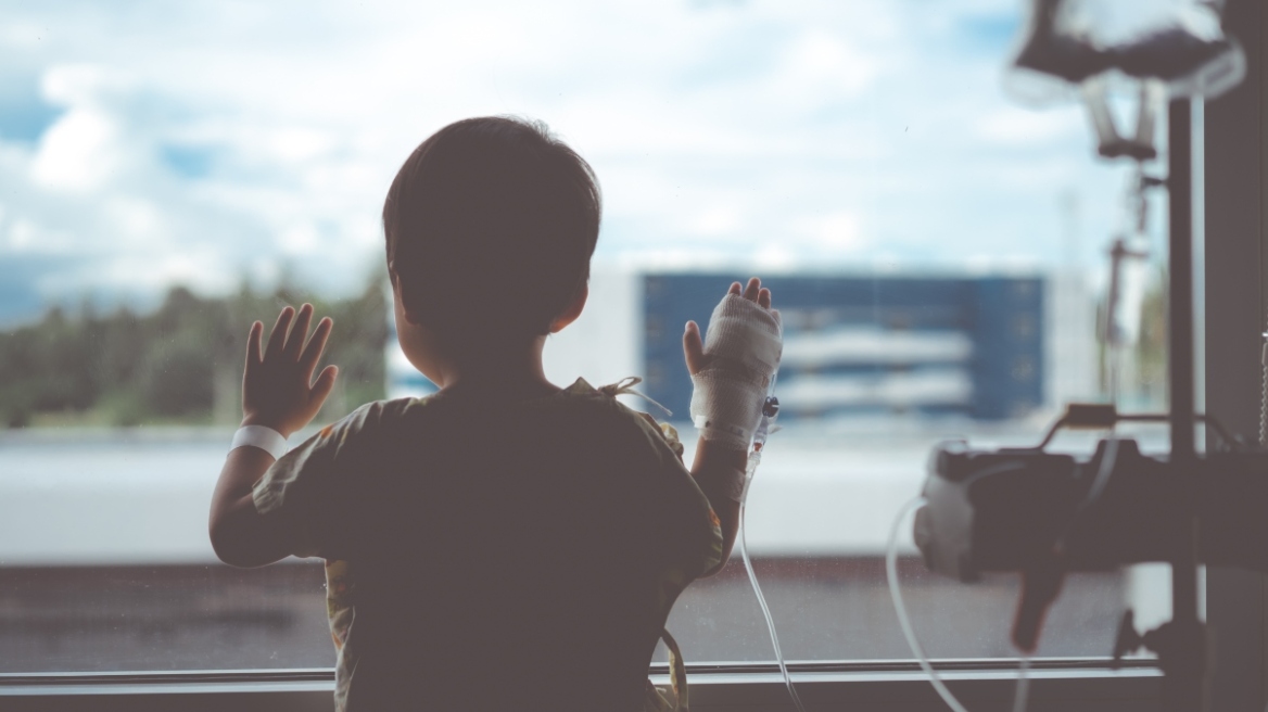 Χανιά: «Νόμιζε ότι είναι ζάχαρη» λέει ο παππούς του 2,5 ετών αγοριού που κατάπιε tuboflo